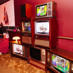 Old TV Television Unit, small