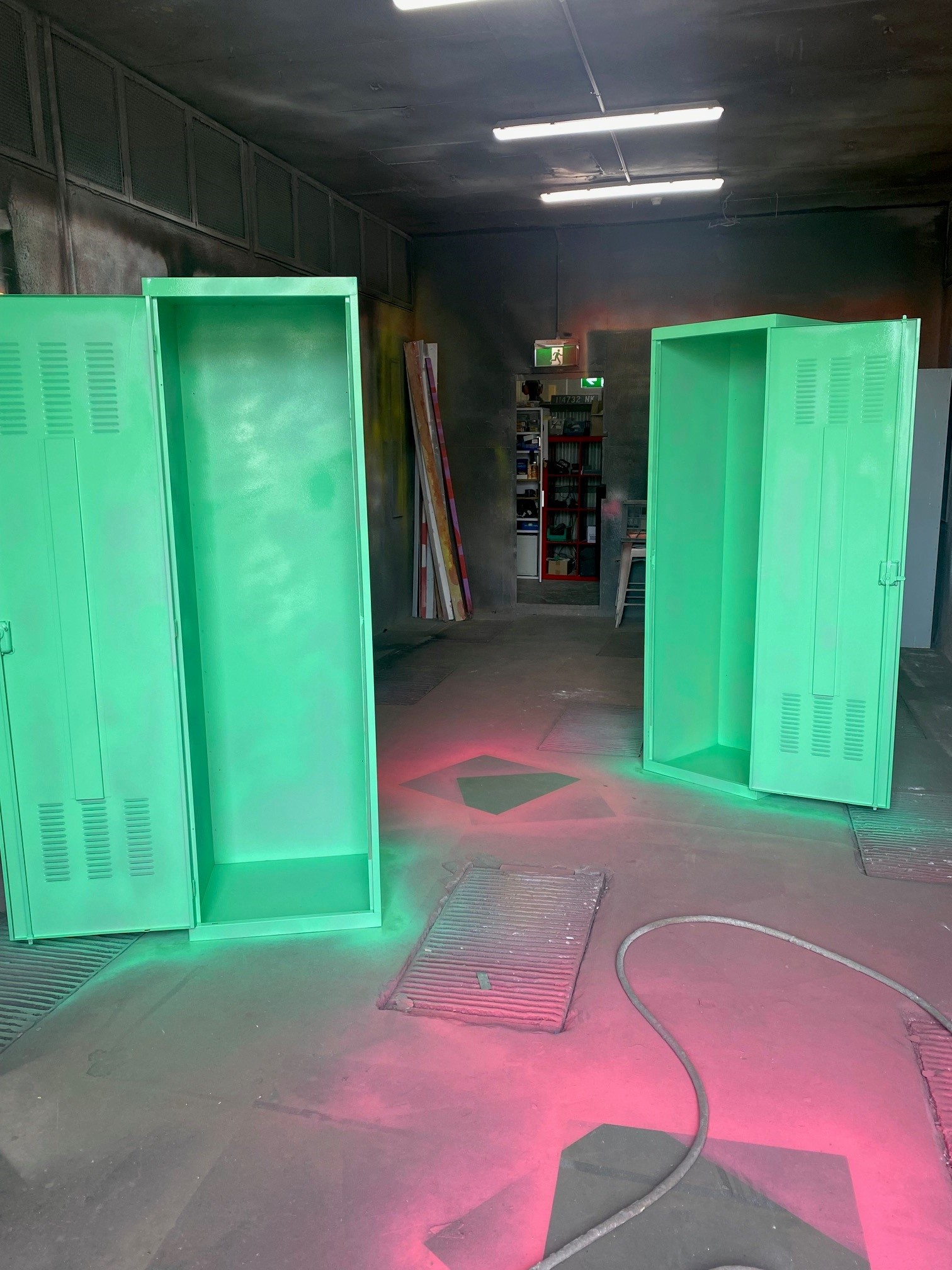 Large Single locker - Image 3