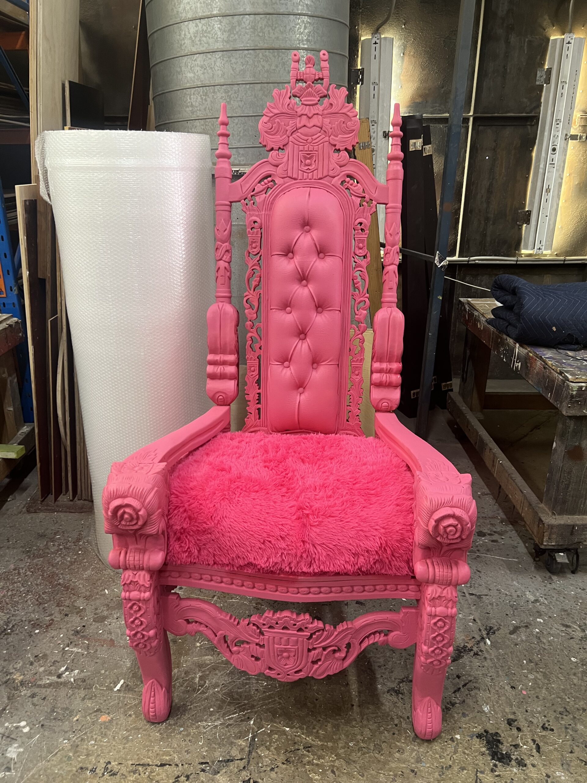 Pink Throne - Image 2