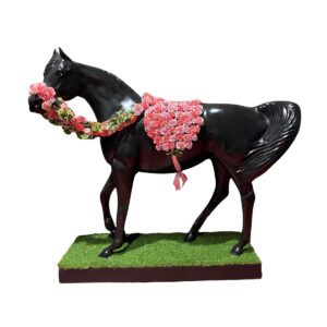 Horse Stallion lifelike statue - Spring Racing